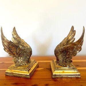 Gold wing book ends